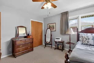 1097 Westfield Dr, Jackson, MI 49203 - Photo 45