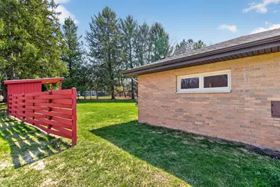 1097 Westfield Drive, Jackson, MI 49203 - Photo 7