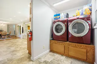 141 S Drake Rd, Kalamazoo, MI 49009 - Photo 9