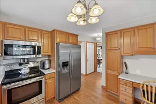 2116 Scenic Hills Dr, Jackson, MI 49201 - Photo 9