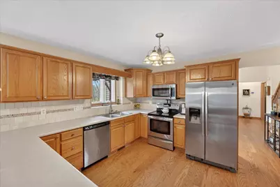 2116 Scenic Hills Drive, Jackson, MI 49201 - Photo 13