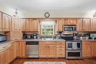 3381 Pine Ridge Dr, Jackson, MI 49201 - Photo 9