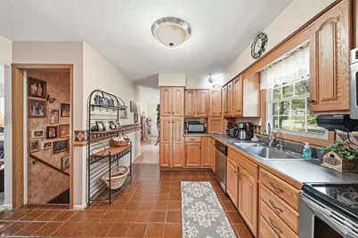 3381 Pine Ridge Drive, Jackson, MI 49201 - Photo 11