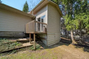 3381 Pine Ridge Dr, Jackson, MI 49201 - Photo 53