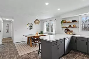 22381 N Angling Rd, Centreville, MI 49032 - Photo 11