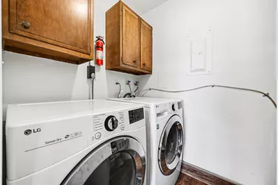 22842 Renford Street, Novi, MI 48375 - Photo 15