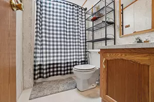 403 E 2nd St, Lawton, MI 49065 - Photo 17