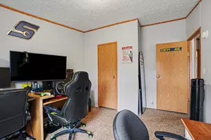 403 E 2nd St, Lawton, MI 49065 - Photo 19