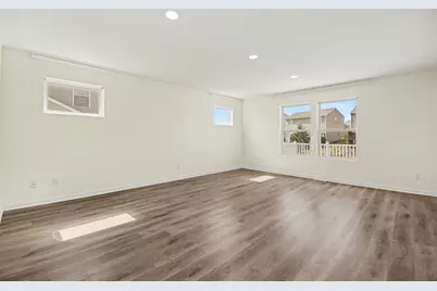 5859 Kiverton Ridge Drive SE, Kentwood, MI 49508 - Photo 3