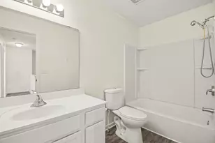 5859 Kiverton Ridge Dr SE, Kentwood, MI 49508 - Photo 13