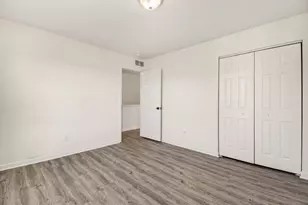 5859 Kiverton Ridge Dr SE, Kentwood, MI 49508 - Photo 15