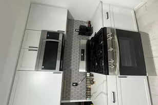 19186 Sunderland Rd, Detroit, MI 48219 - Photo 7