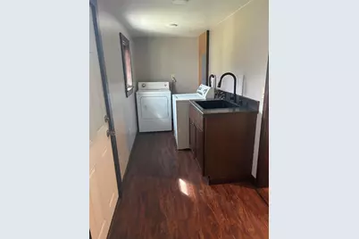 547 Ionia Street, Belding, MI 48809 - Photo 9