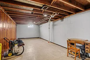 1657 Leif Ave, Norton Shores, MI 49441 - Photo 23