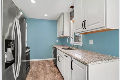 1657 Leif Avenue, Norton Shores, MI 49441 - Photo 13