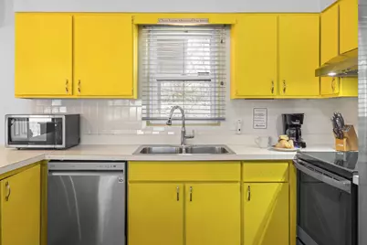 48103 Walnut Avenue, New Buffalo, MI 49117 - Photo 9