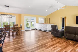 3578 N River Rd, Fort Gratiot, MI 48059 - Photo 5