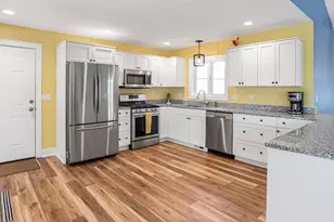 3578 N River Rd, Fort Gratiot, MI 48059 - Photo 3