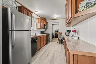 4111 Nancy Ln, Kalamazoo, MI 49006 - Photo 5