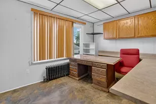 439 W Columbia Ave, Battle Creek, MI 49015 - Photo 23