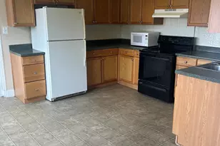 439 W Columbia Ave, Battle Creek, MI 49015 - Photo 3