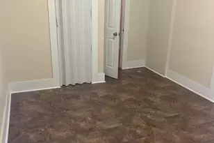 439 W Columbia Ave, Battle Creek, MI 49015 - Photo 9