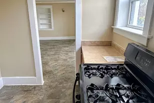 439 W Columbia Ave, Battle Creek, MI 49015 - Photo 15