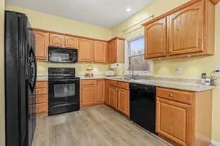 2233 Suncrest Breeze, Berrien Springs, MI 49103 - Photo 7