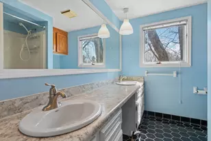 2431 Roanoke Dr, Ypsilanti, MI 48197 - Photo 51