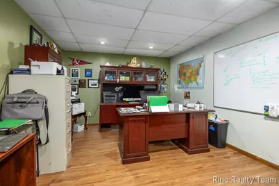 1555 Knapp Street NE, Grand Rapids, MI 49505 - Photo 31