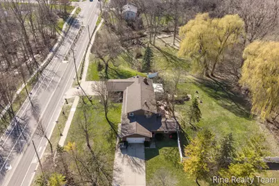 1555 Knapp Street NE, Grand Rapids, MI 49505 - Photo 41