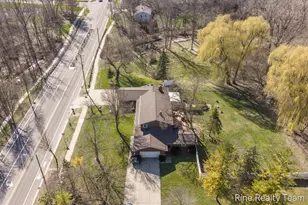 1555 Knapp St NE, Grand Rapids, MI 49505 - Photo 41