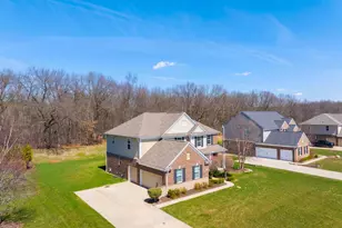 3218 Park Meadow Dr, Lake Orion, MI 48362 - Photo 3