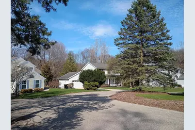 2243 Waterford Way NE, Grand Rapids, MI 49525 - Photo 39