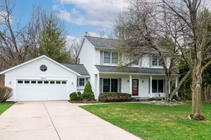 2243 Waterford Way NE, Grand Rapids, MI 49525 - Photo 17