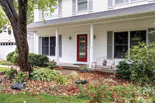 2243 Waterford Way NE, Grand Rapids, MI 49525 - Photo 9