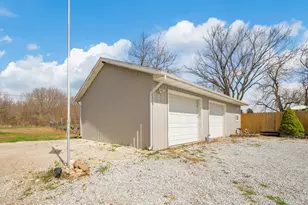 3017 Walton Rd, Buchanan, MI 49107 - Photo 5