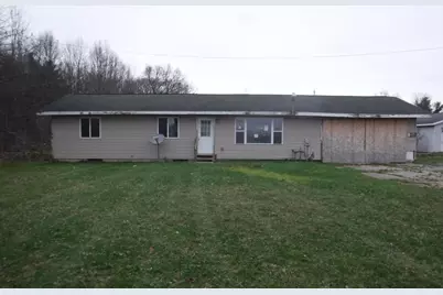 30450 M 152, Dowagiac, MI 49047 - Photo 1