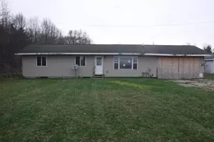 30450 M-152, Dowagiac, MI 49047 - Photo 1