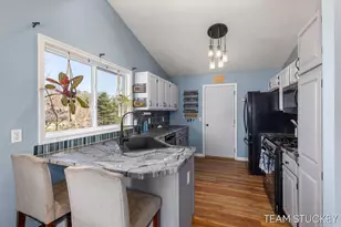 6336 Thornapple Valley Dr, Hastings, MI 49058 - Photo 9