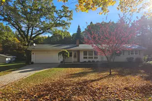 7040 Holly Dr, West Olive, MI 49460 - Photo 5