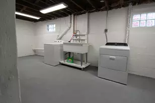 816 Stuart Ave, Kalamazoo, MI 49007 - Photo 25