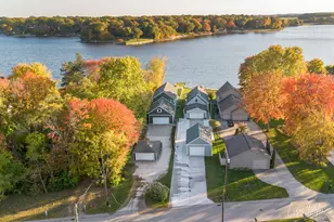 447 Lake Shore Blvd, Norton Shores, MI 49444 - Photo 61