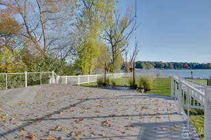 447 Lake Shore Blvd, Norton Shores, MI 49444 - Photo 5