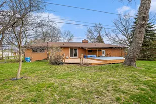 566 Kublick Dr, Benton Harbor, MI 49022 - Photo 23