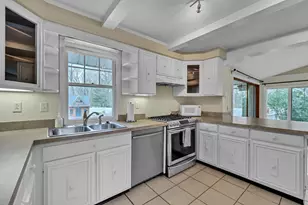 1010 Allegan St, Saugatuck, MI 49453 - Photo 13