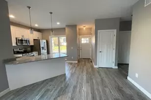 139 Lexington Pointe Dr, Niles, MI 49120 - Photo 15