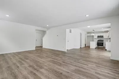 5601 Paxton Court, Portage, MI 49024 - Photo 5