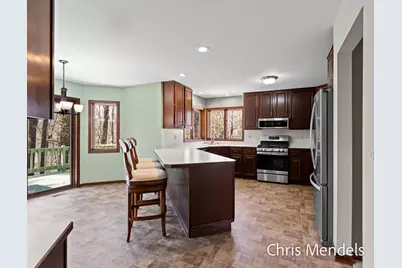 3140 Riverwoods Drive NE, Rockford, MI 49341 - Photo 17