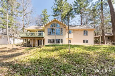 3140 Riverwoods Drive NE, Rockford, MI 49341 - Photo 3